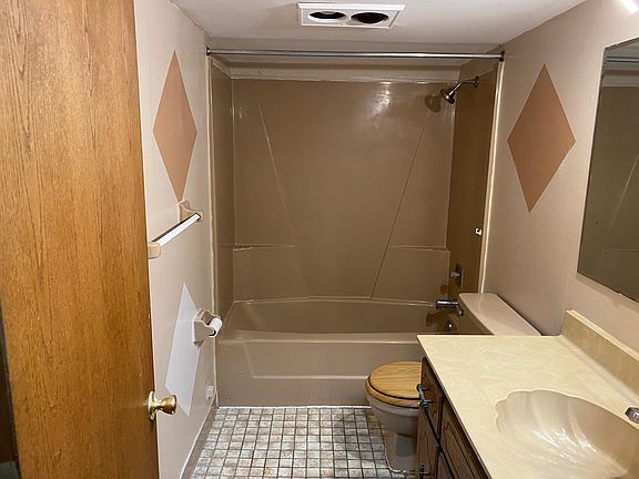 4th image of 7413 122nd Ave N #7413