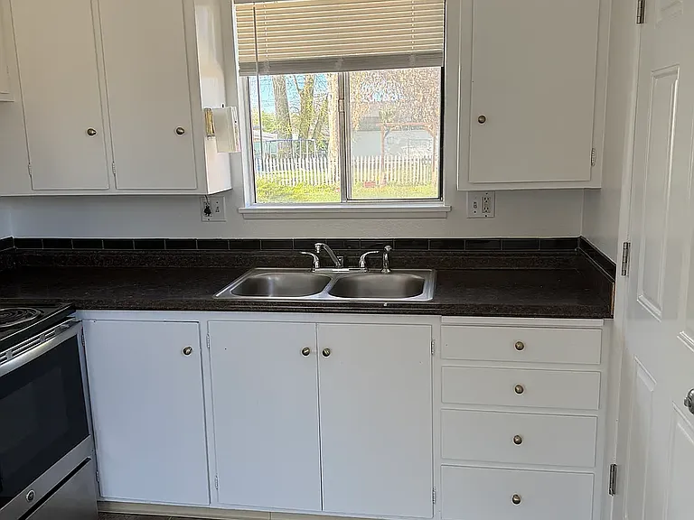 808 E Sherman Ave #808 — Photo 4