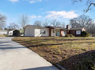 403 Stonewall St, Clinton, SC 29325