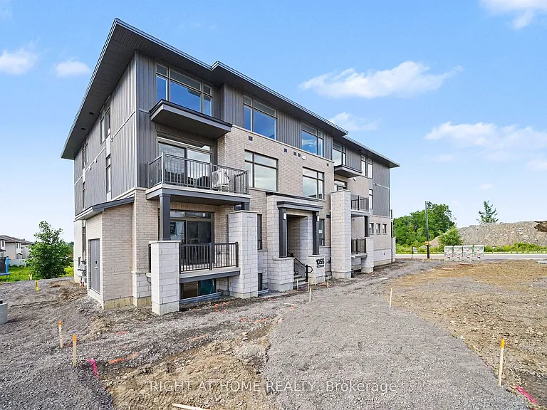 1055 Cedar Creek Dr #1 — Photo 1