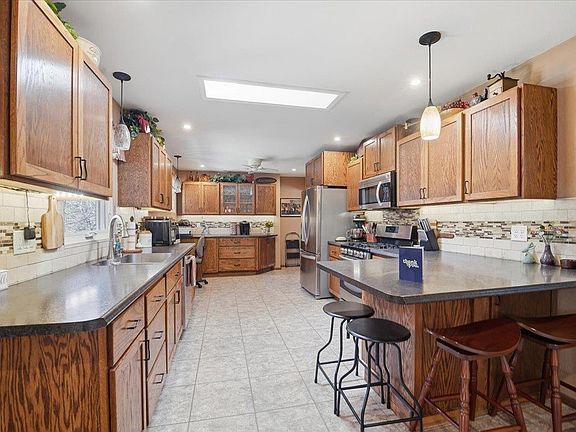4th image of 1924 Timberledge Dr