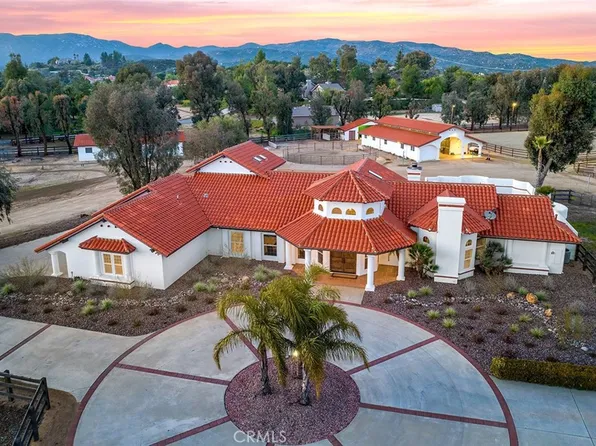 38580 Avenida De Felicidad, Murrieta, CA 92562