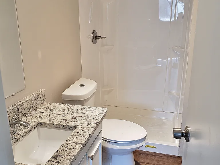 1320 Iris Ln — Photo 12