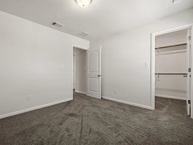 2904 Harvester Ln — Photo 19