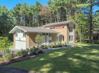 22 Demar Rd, Lexington, MA 02420