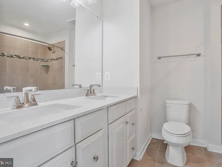 8100 Miner St — Photo 24