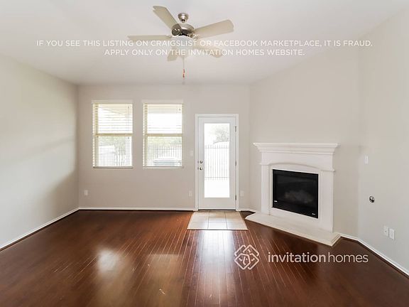 3rd image of 110 Camden Cv