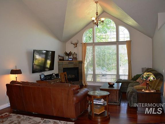 4th image of 2509 Itani Dr