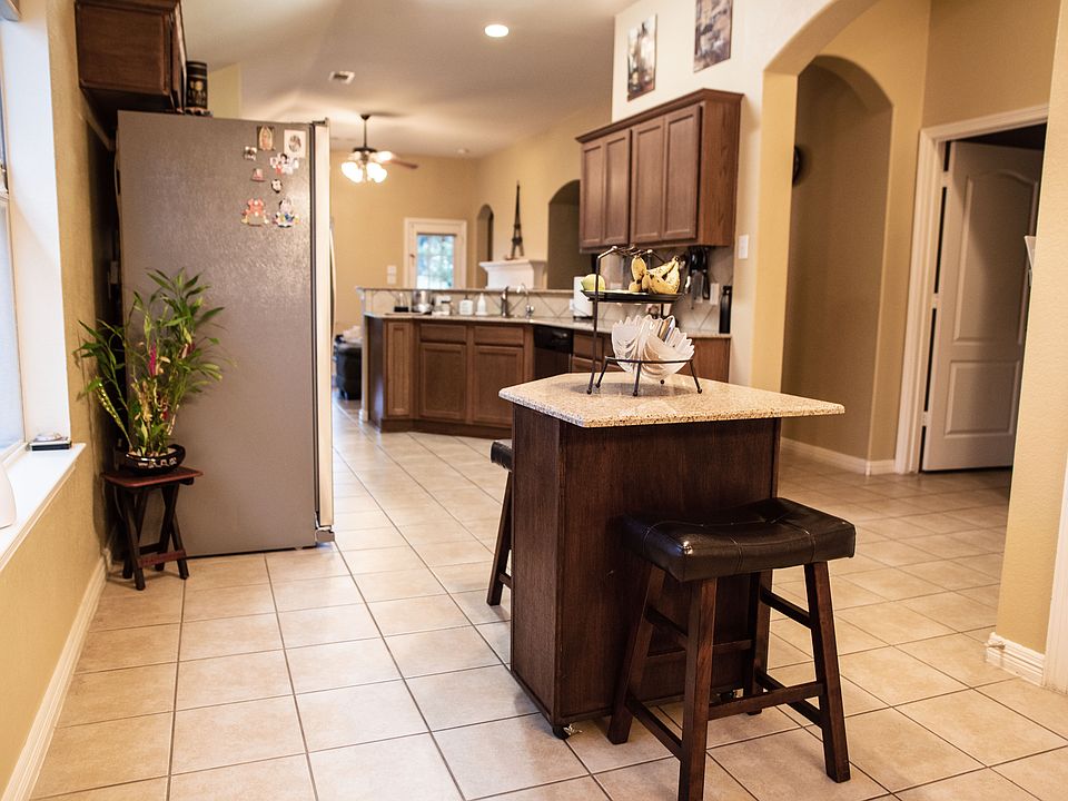 1st image of 18622 Walden Glen Cir