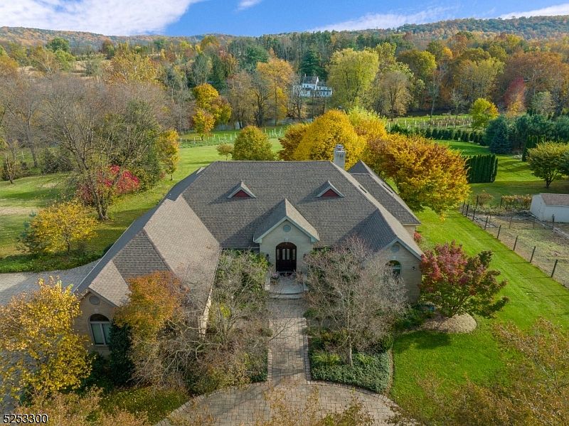 18 Lime Kiln Road, Bloomsbury, NJ 08804 Zillow