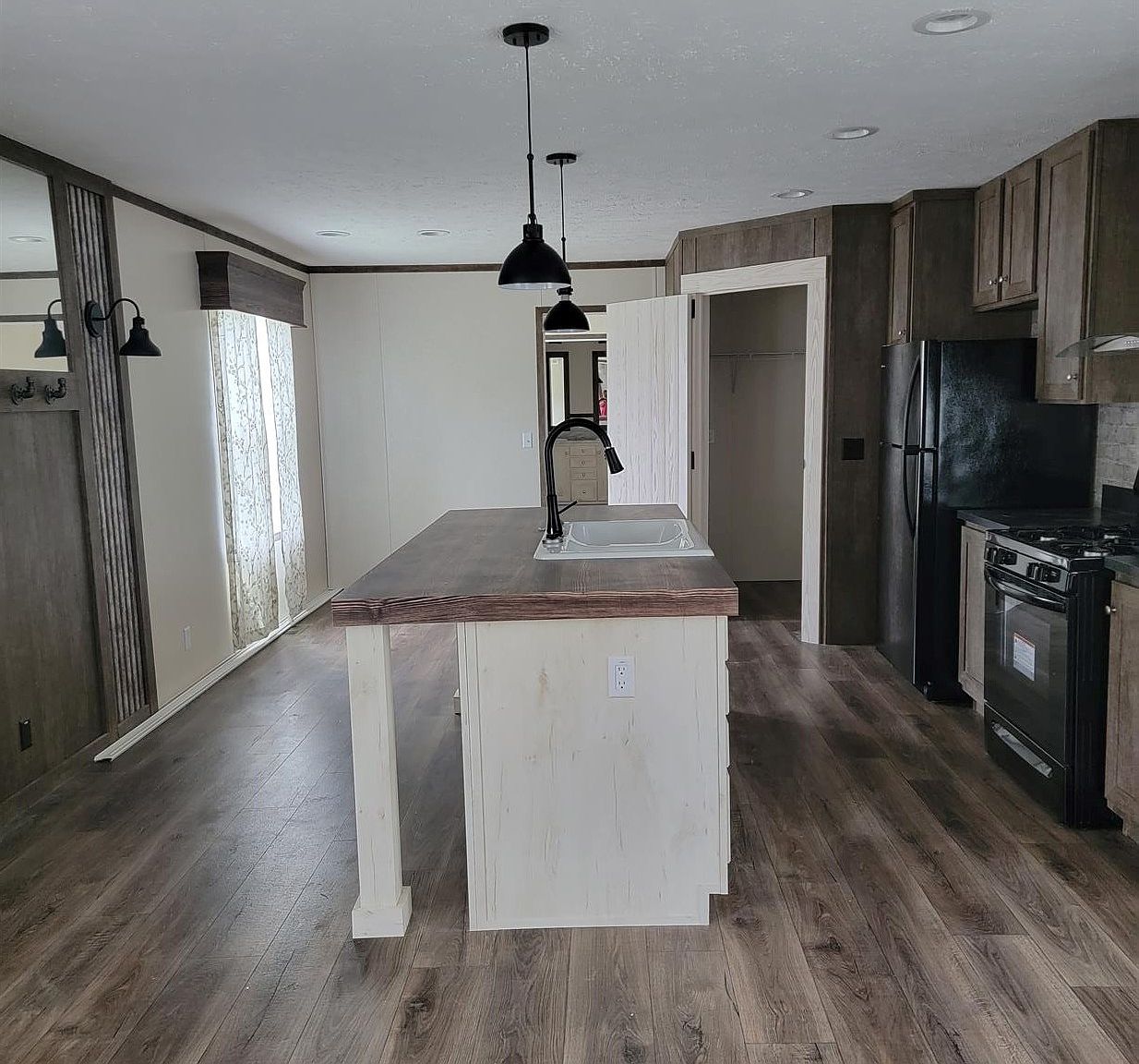 4300 Country Hwy M, La Crosse, WI 54601 Zillow