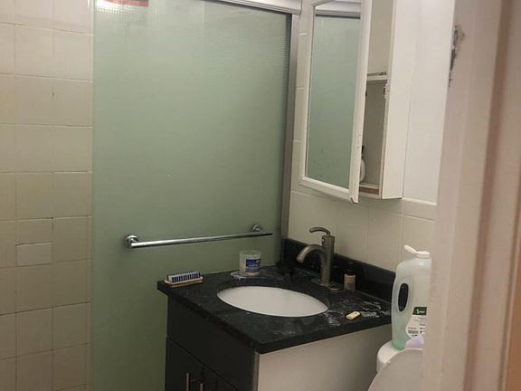 2nd image of 2542 Parsons Blvd