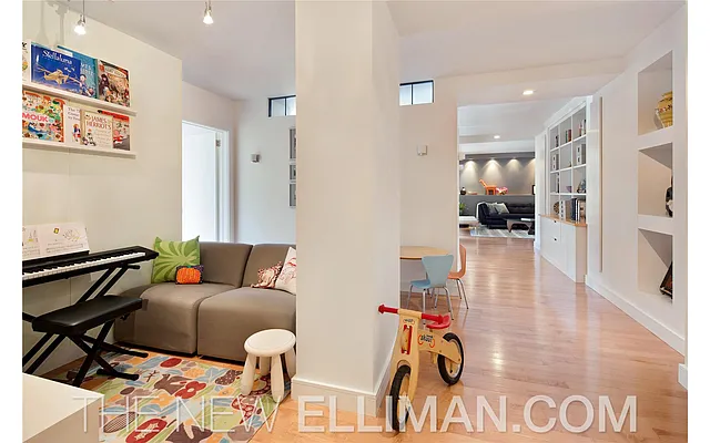 Sold by Douglas Elliman | media 28
