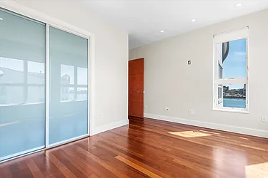 Sold by High Class Realty SB LLC