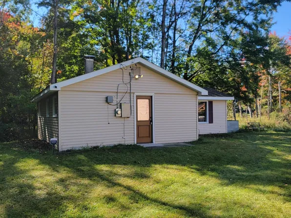 9457 Ester Dr, Saint Helen, MI 48656