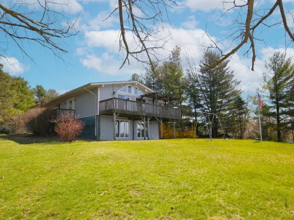 1627 Grunwald Cv, Fayetteville, OH 45118