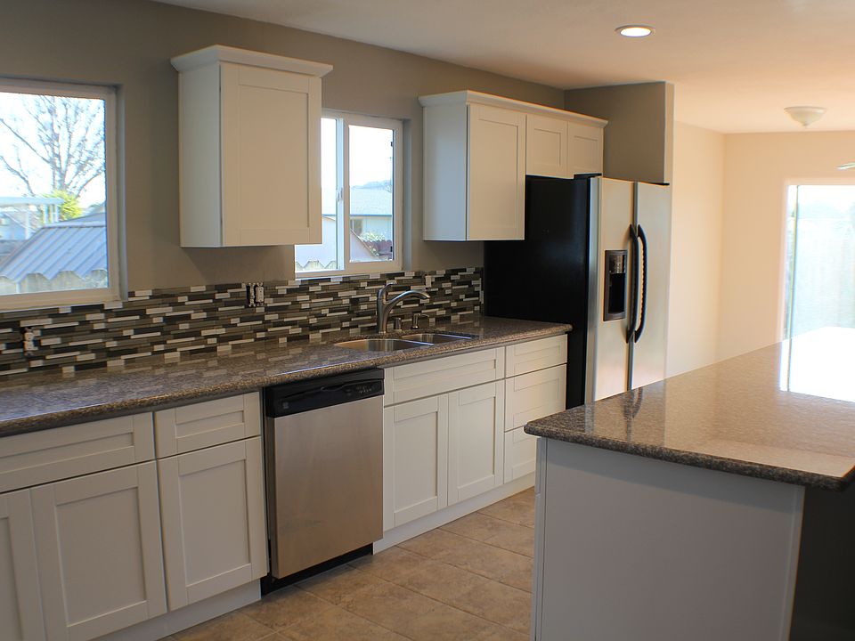 1st image of 624 Saint Francis Dr