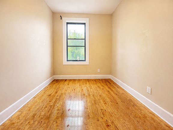 3rd image of 334 Central Ave #2B
