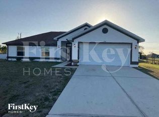 1227 NE 6th Ave, Cape Coral, FL 33909