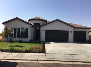 656 Alpine Way S, Madera, CA 93636