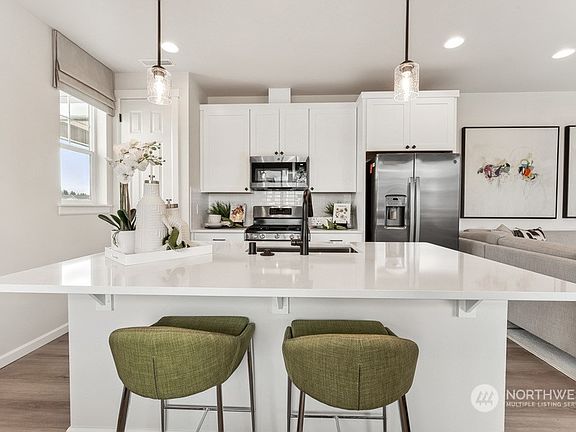 5th image of 15320 208th Avenue E #159