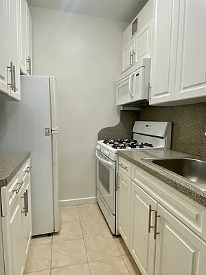 Sold by Jabour Realty Company | media 28