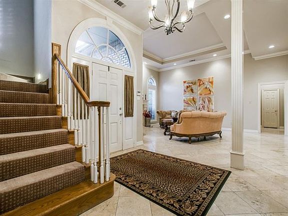2nd image of 1226 Whispering Oaks Dr