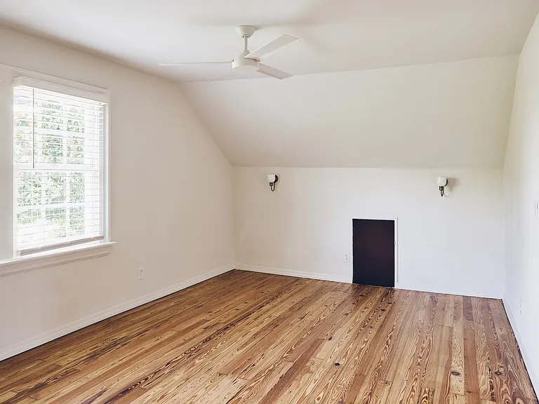 2979 Saint Johns Ave — Photo 27