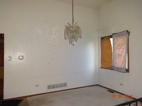 4th image of 4159 Cambridge Dr