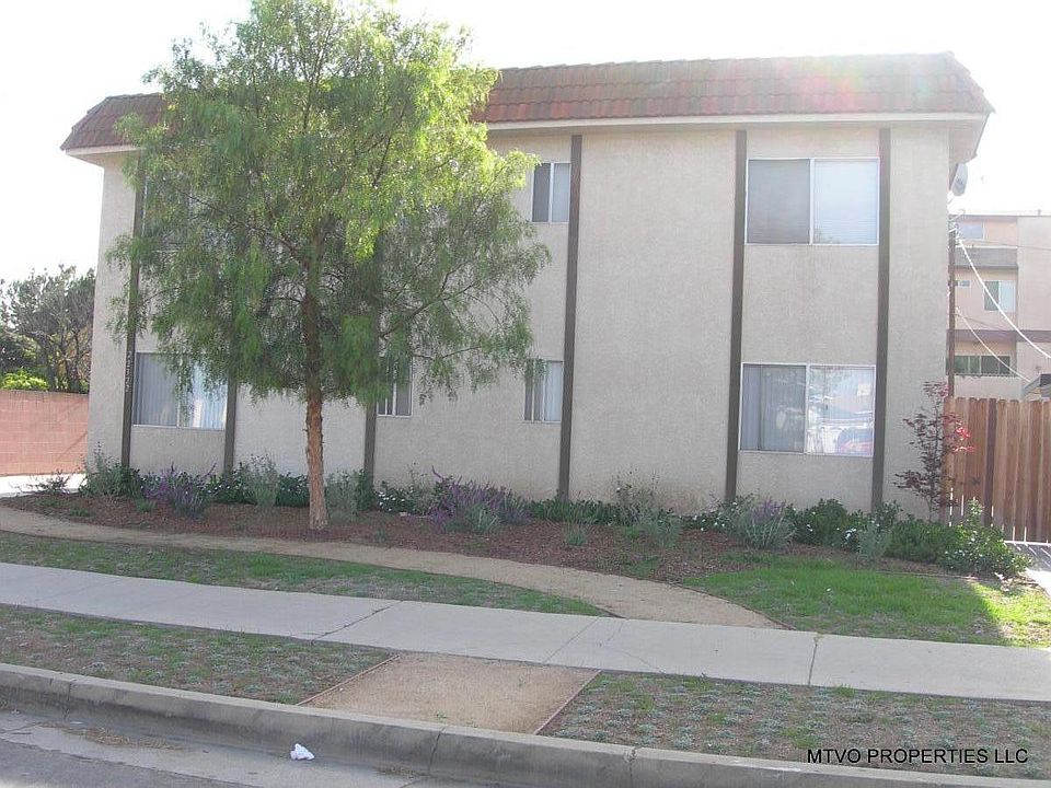22322 Denker Avenue