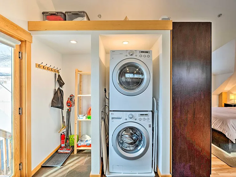 Laundry Room Cabinet