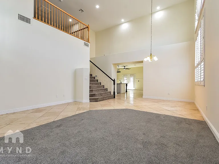 1440 Honey Lake St — Photo 13