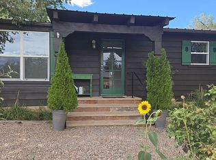 106 Caminito Montano, Santa Fe, NM 87501