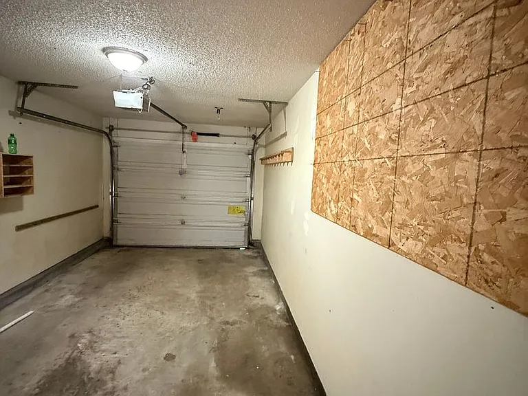 1718 Bennetts End — Photo 18