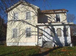 453 Plum St, Aurora, IL 60506