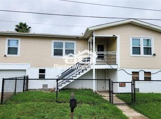6708 Avenue Q 1/2, Galveston, TX 77551