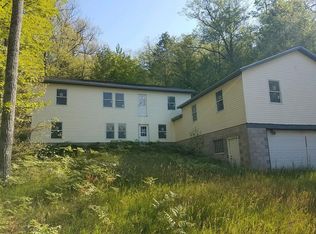 10312 Sky Line Dr, Atlanta, MI 49709