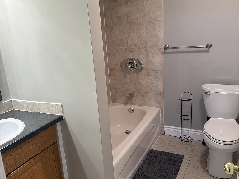 3784 Forest Bluff Cres #BASEMENT — Photo 9