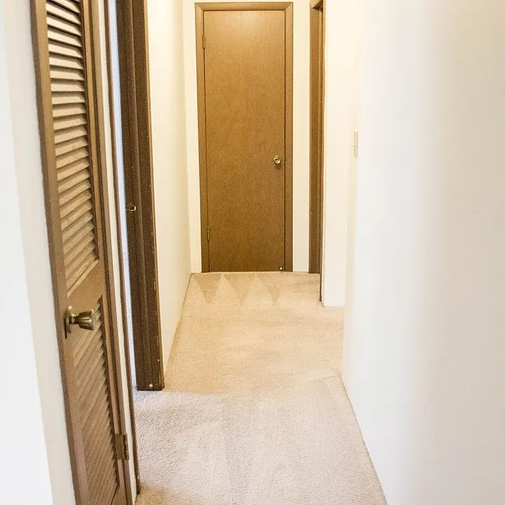 Building Photo 5