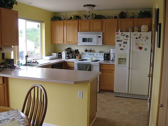 5th image of 12515 201st Avenue Ct E