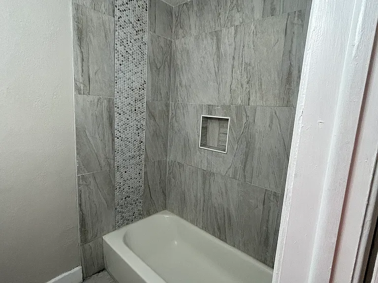 638 Gardenia Ln — Photo 15