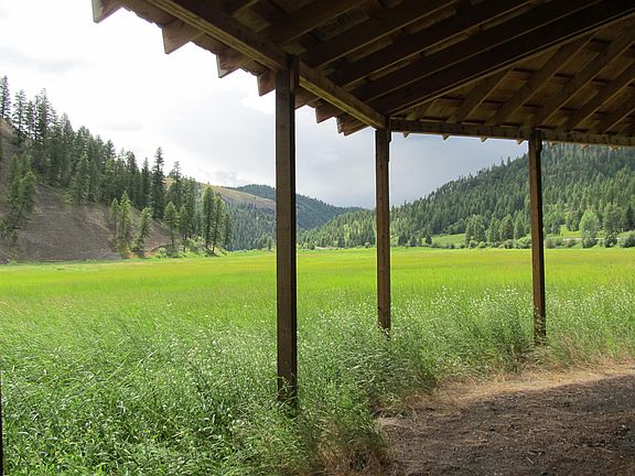 4th image of 15500 S Highway 21