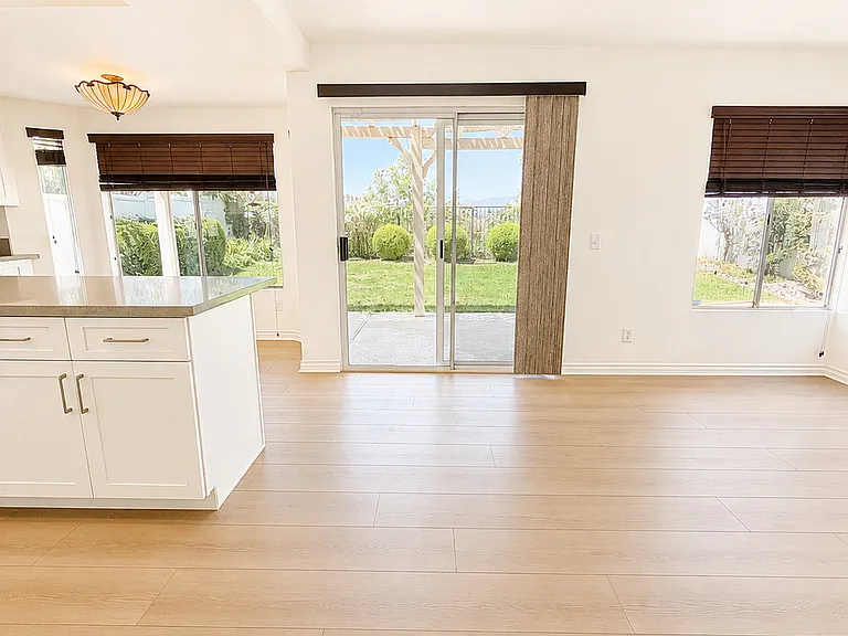 15434 Ficus St — Photo 10