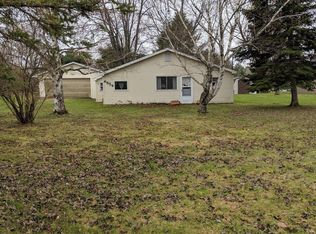 6554 Bear Lake Dr, Lake, MI 48632