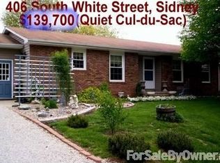406 S White St, Sidney, IL 61877