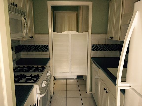 2nd image of 101 Clearday Dr APT 120