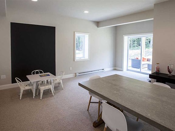 5th image of 55 Jane St