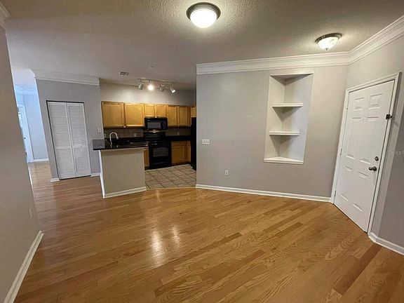 5th image of 4207 S Dale Mabry Hwy Unit 9210