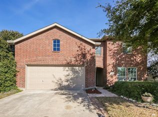 200 Starlight Dr, Forney, TX 75126