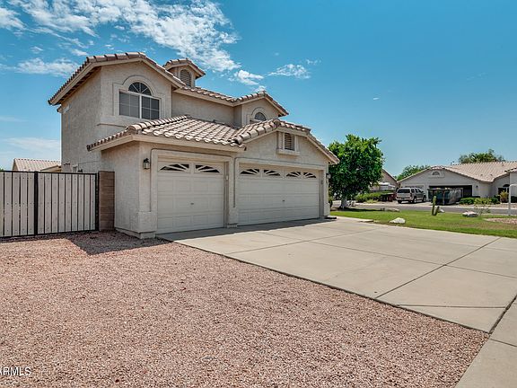 3rd image of 8371 W Villa Rita Dr